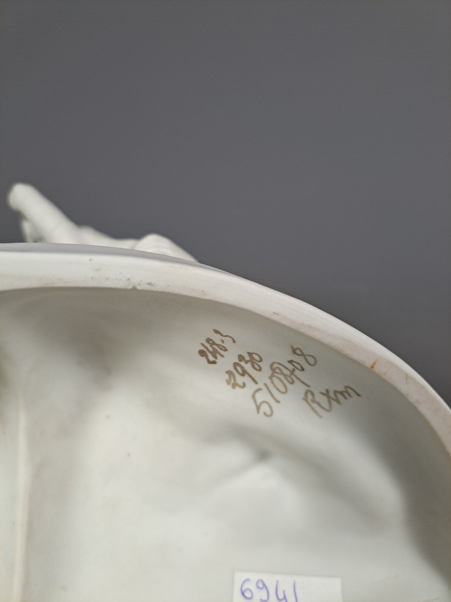 Psyché ranimée par le baiser de l'Amour, d'après A. Canova (1757-1822)-photo-4