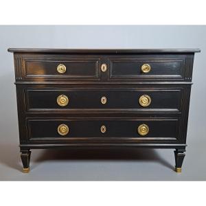 Commode de style Louis XVI, finition noire.
