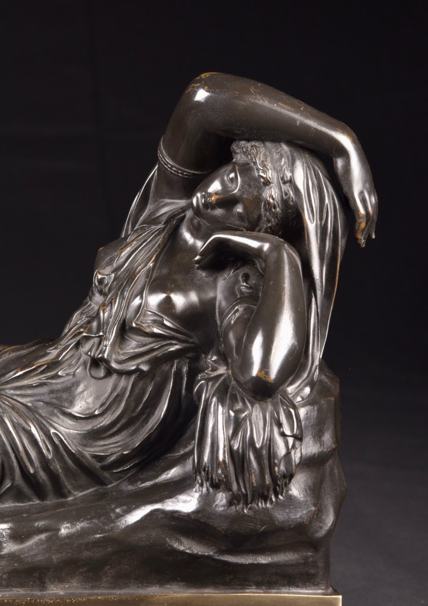 18th Century French Bronze Of The Sleeping Ariadne-photo-2