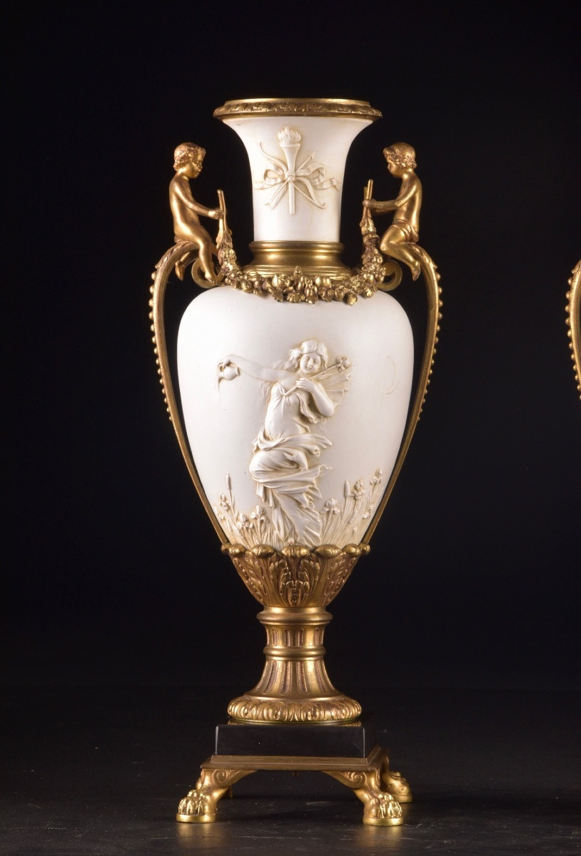 Pair Of Napoleon III Vases In Biscuit And Gilt Bronze-photo-2