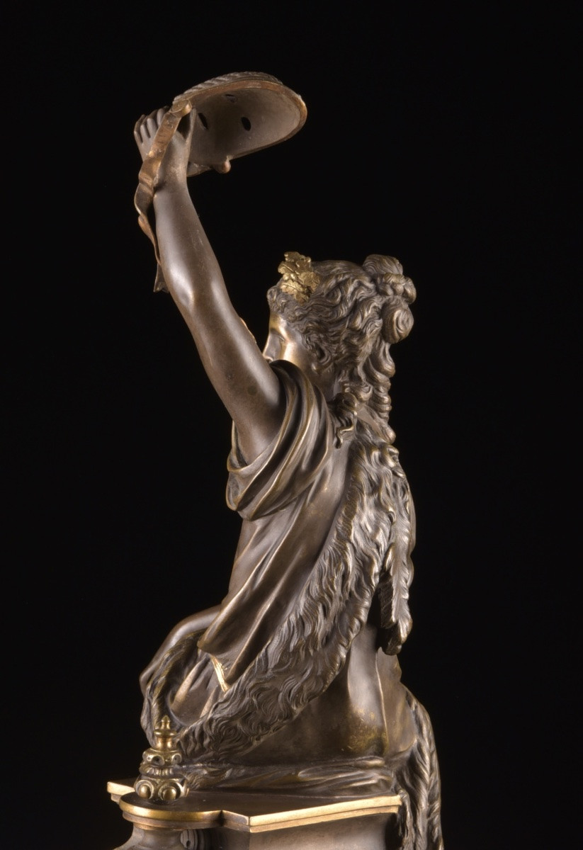 Sculpture en bronze patiné et doré, signée Huzel — vers 1880-photo-5