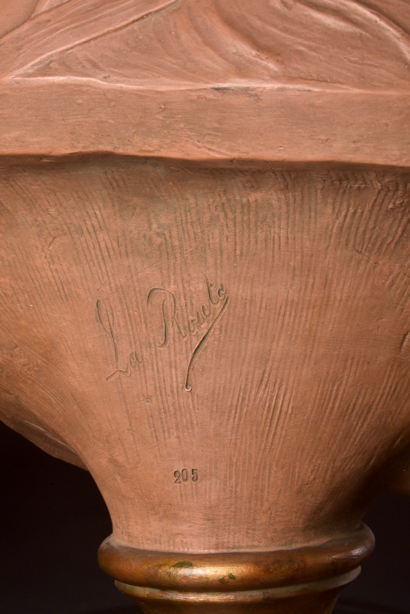 “La Rêverie” — Buste en terre cuite signé La Ruche-photo-4