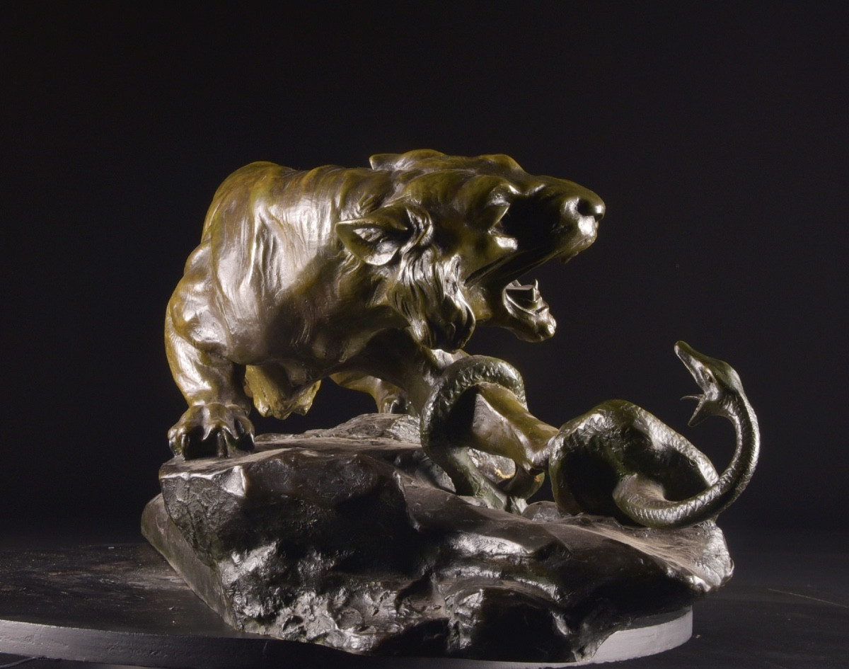 Antonio Amorgasti (1880–1952) Tiger Fighting With Snake, 1921-photo-2