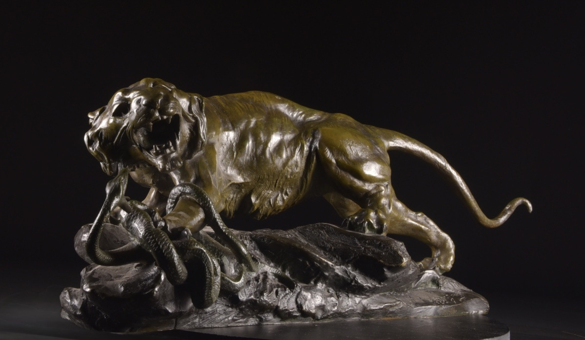 Antonio Amorgasti (1880–1952) Tiger Fighting With Snake, 1921-photo-5