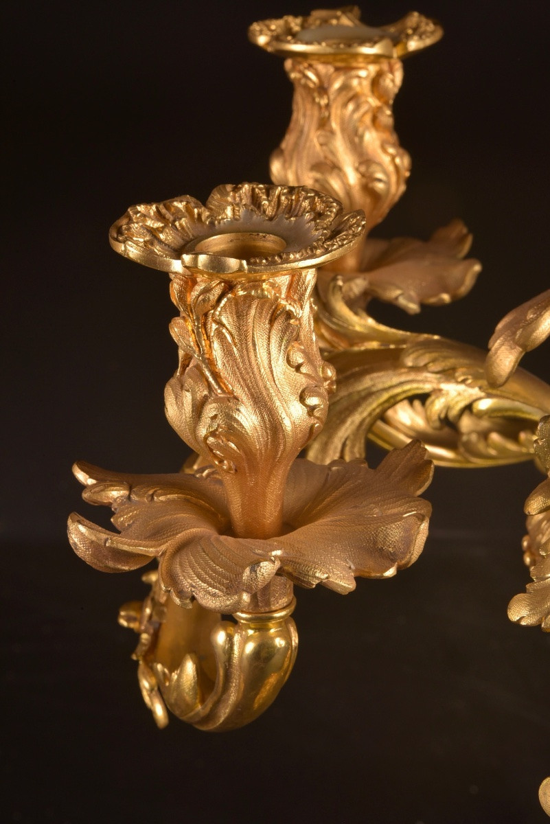 Paire de candélabres en bronze doré – attribués à Maison Miller – France, vers 1850-photo-4