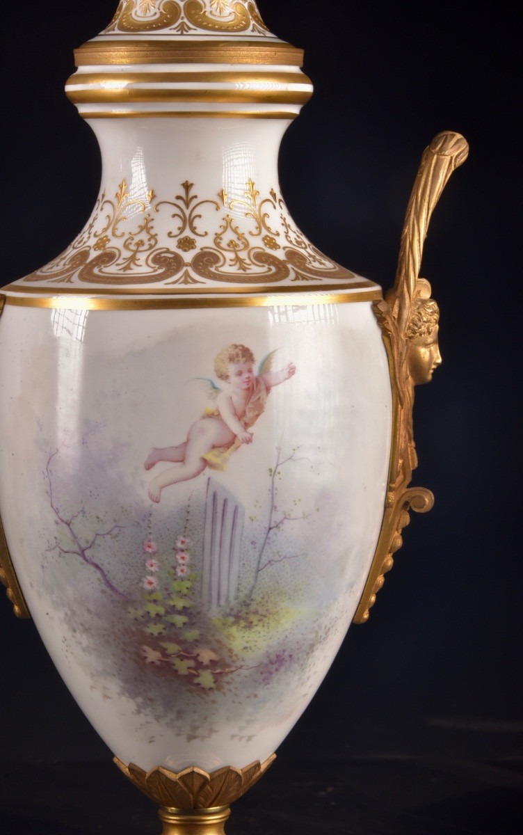 Pair Of Monumental Urns In French Porcelain Mounted In Gilt Bronze, Napoleon III Period-photo-6
