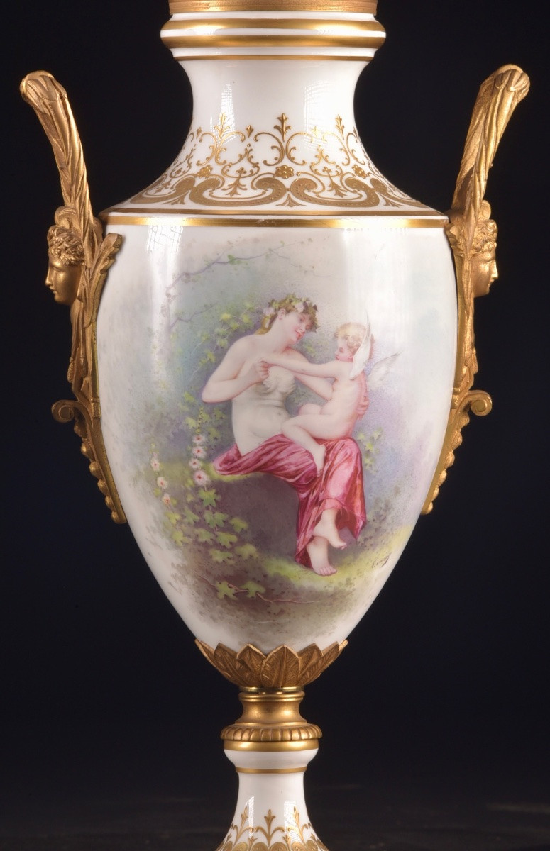 Pair Of Monumental Urns In French Porcelain Mounted In Gilt Bronze, Napoleon III Period-photo-8