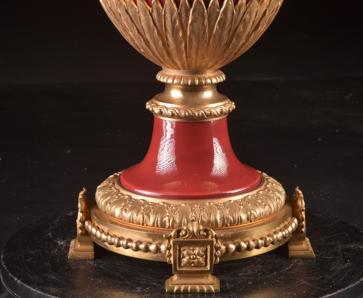 A French Napoleon III Ormolu-mounted Oxblood Glass Vase-photo-4