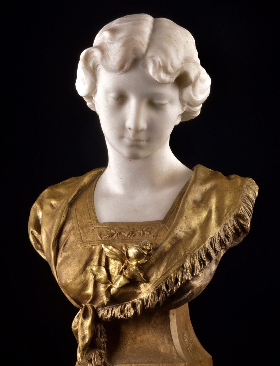 Buste de jeune femme en marbre de Carrare et bronze, signée Nasi, Italie, fin XIXe – début XXe -photo-2
