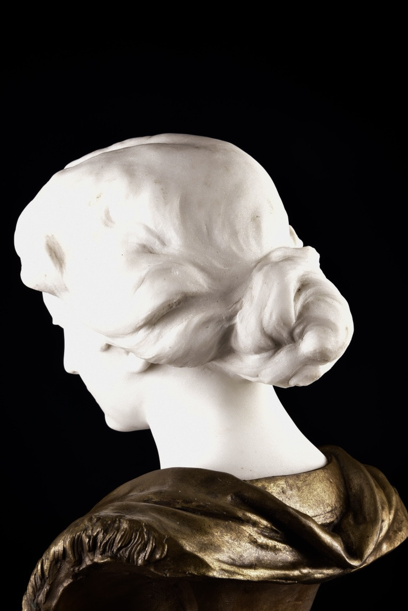 Buste de jeune femme en marbre de Carrare et bronze, signée Nasi, Italie, fin XIXe – début XXe -photo-4