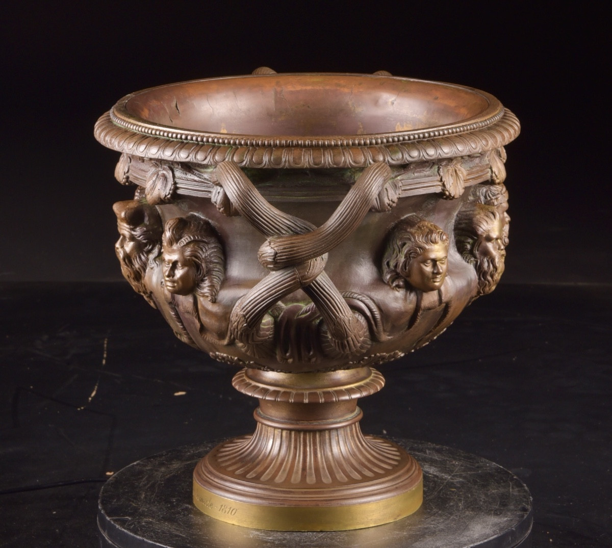 Vase Warwick Vase néoclassique en bronze-photo-2