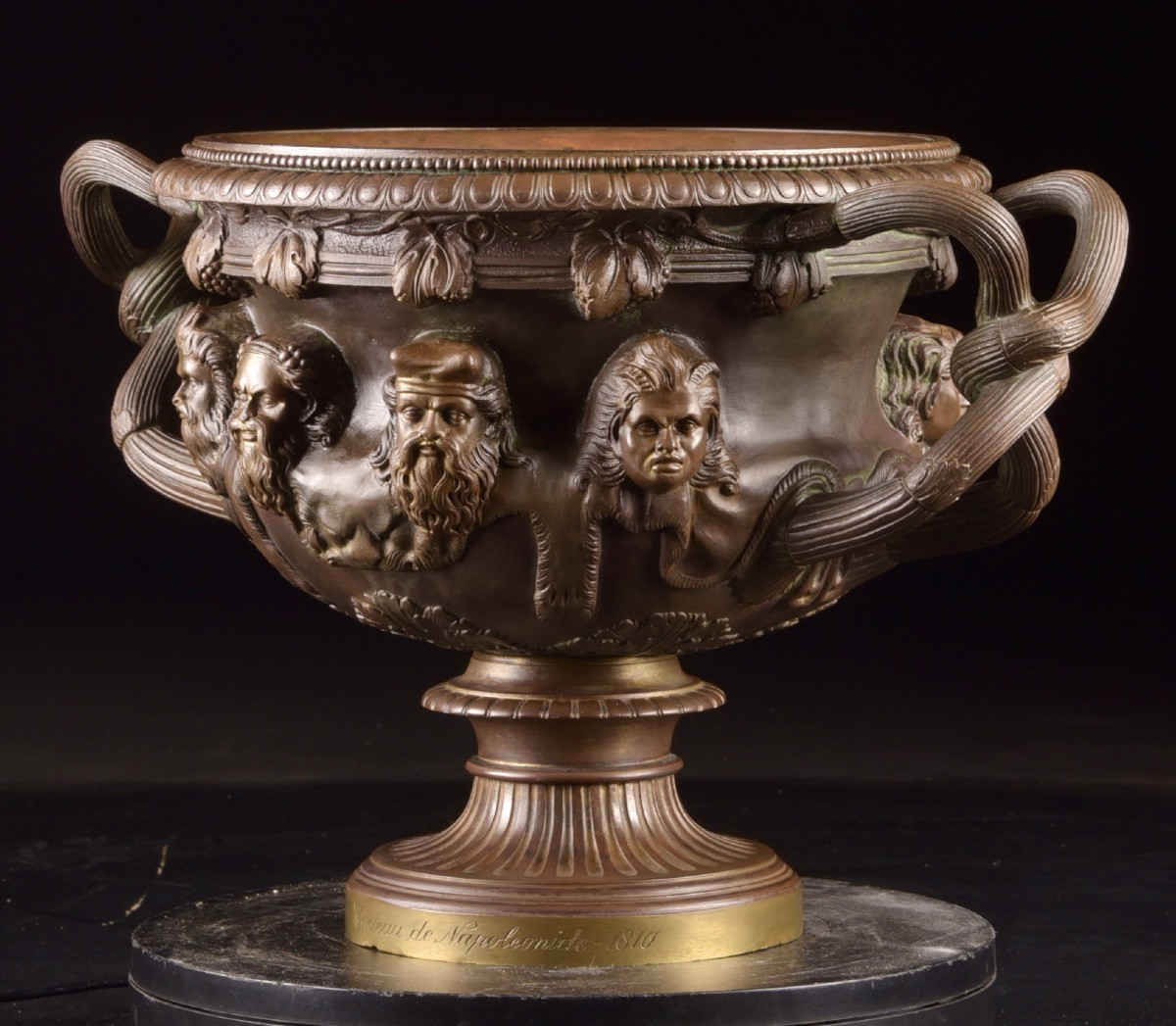 Vase Warwick Vase néoclassique en bronze-photo-3