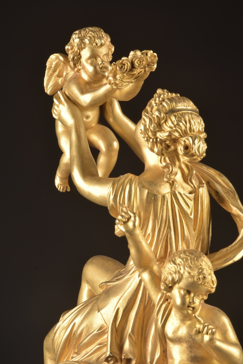 Pendule Louis XVI au groupe allégorique de l'Amour  France, fin du XVIIIe siècle-photo-3