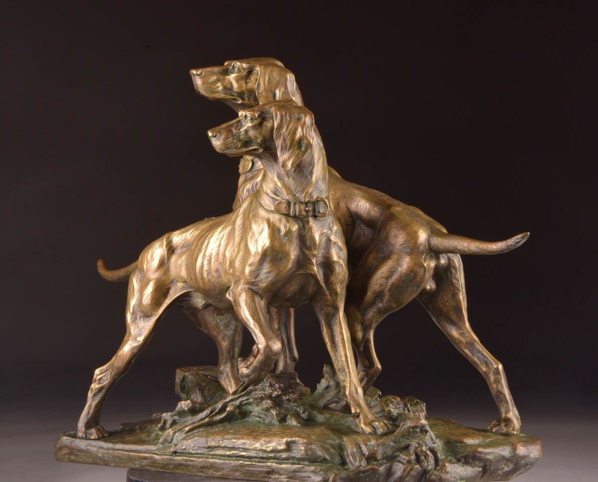 É. Drouot (1859–1945) Groupe Animalier en Bronze à Patine Représentant Deux Chiens de Chasse-photo-1