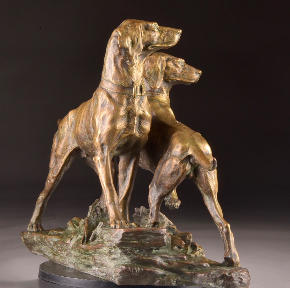 É. Drouot (1859–1945) Groupe Animalier en Bronze à Patine Représentant Deux Chiens de Chasse-photo-6