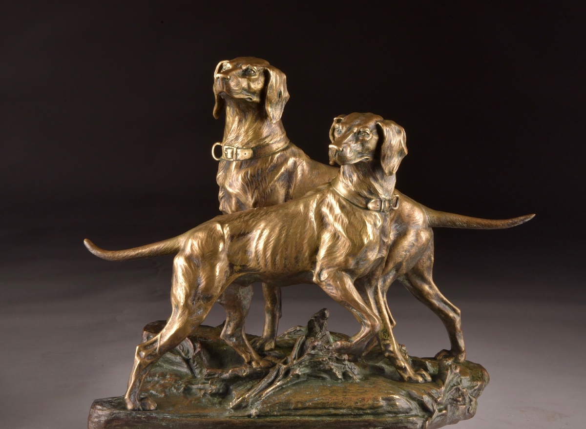 É. Drouot (1859–1945) Groupe Animalier en Bronze à Patine Représentant Deux Chiens de Chasse