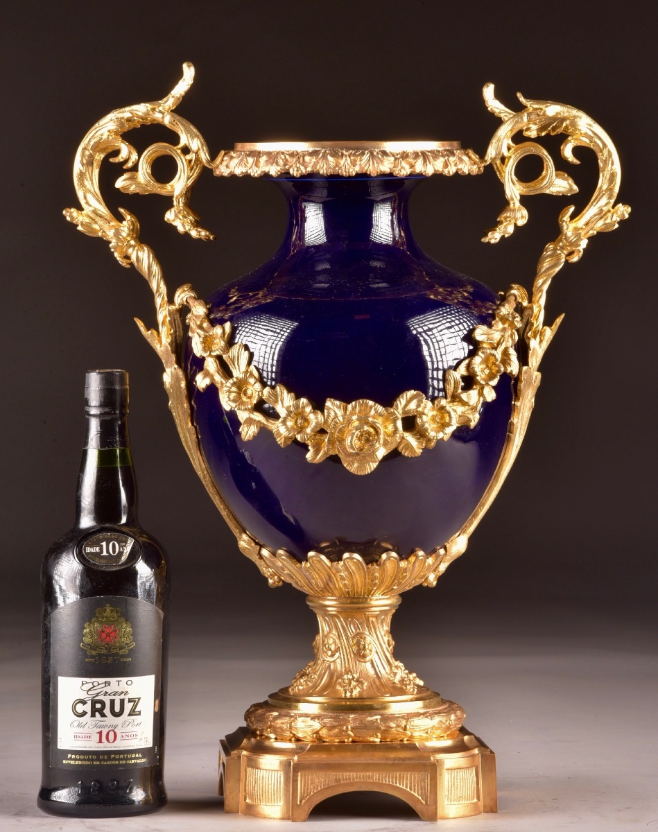 Grand vase en porcelaine bleu cobalt et bronze doré – Époque Napoléon III-photo-6