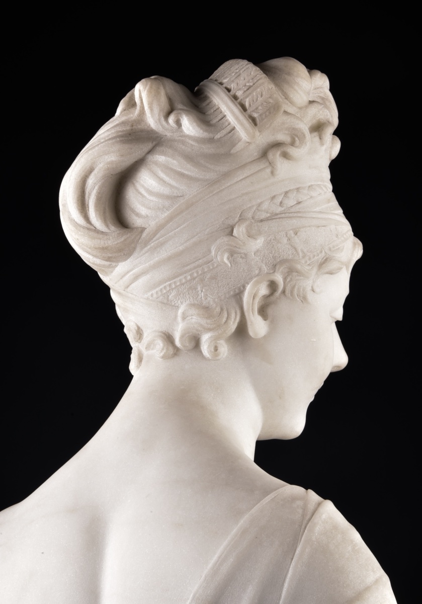 Madame Récamier – Magnificent Neoclassical Bust In Carrara Marble-photo-4