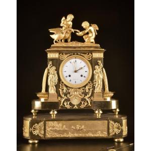 Pendule en bronze doré, Paris, période Empire, par Lepaute