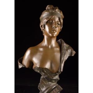 Emmanuel Villanis (1858–1914) – Galatée Buste monumental en bronze – France, vers 1900