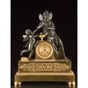 Pendule d’époque Empire aux figures ailées