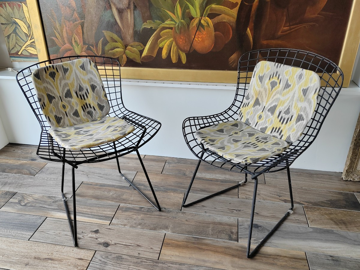 Pair Of Black Harry Bertoia Chairs 1950-photo-1