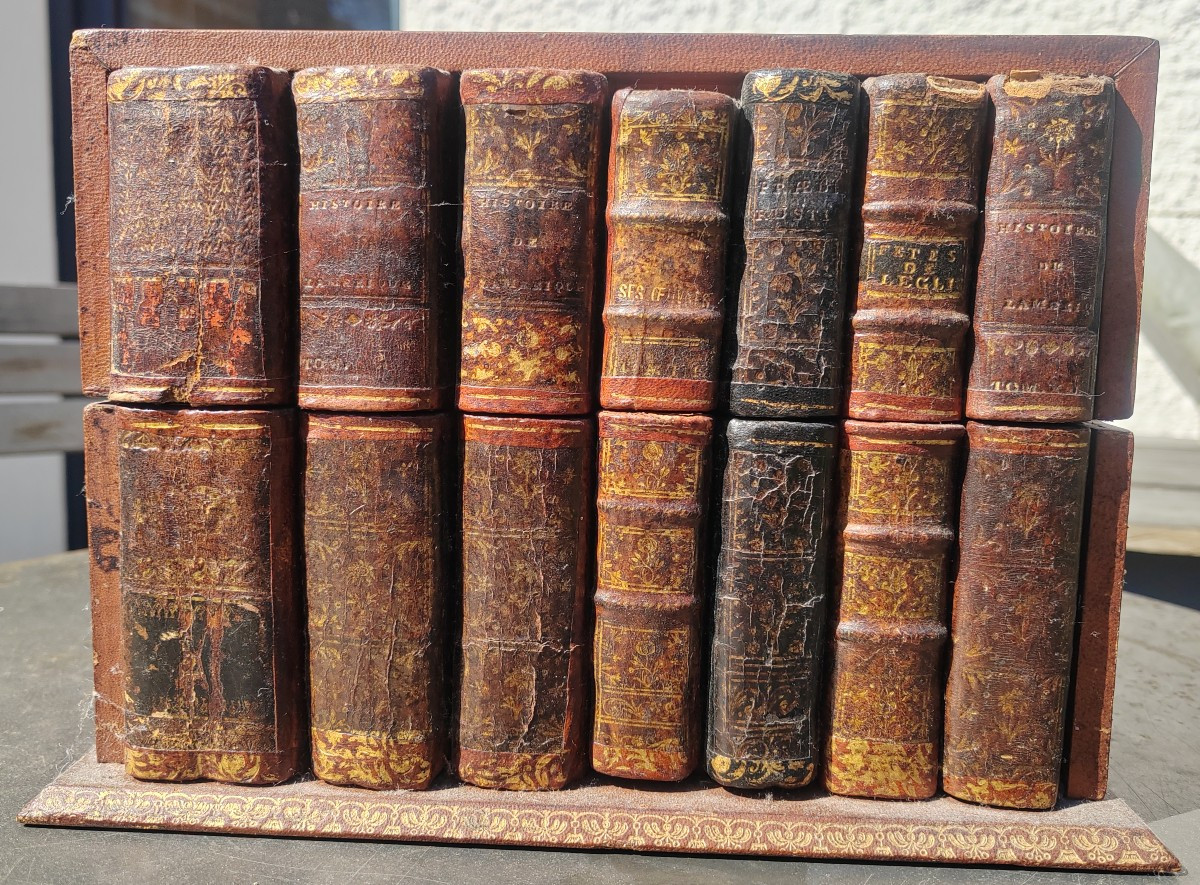 Boîte Ancienne cachette à livres -photo-4