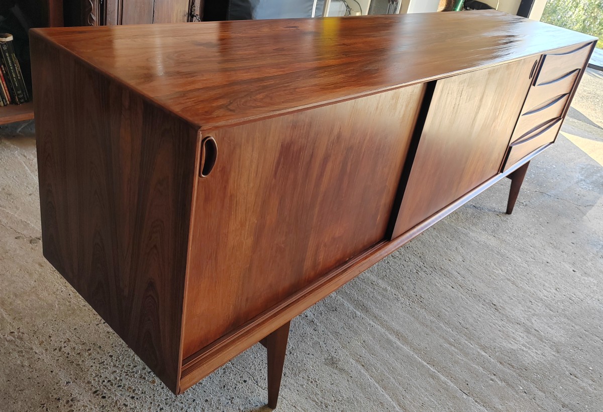 Enfilade scandinave attribué à Arne Vodder  En palissandre -photo-3