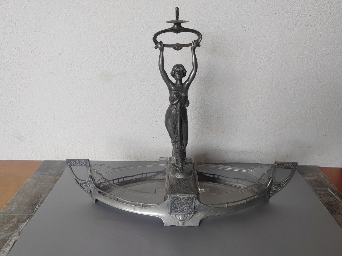 Art Nouveau Centerpiece In Silver-plated Metal -photo-2
