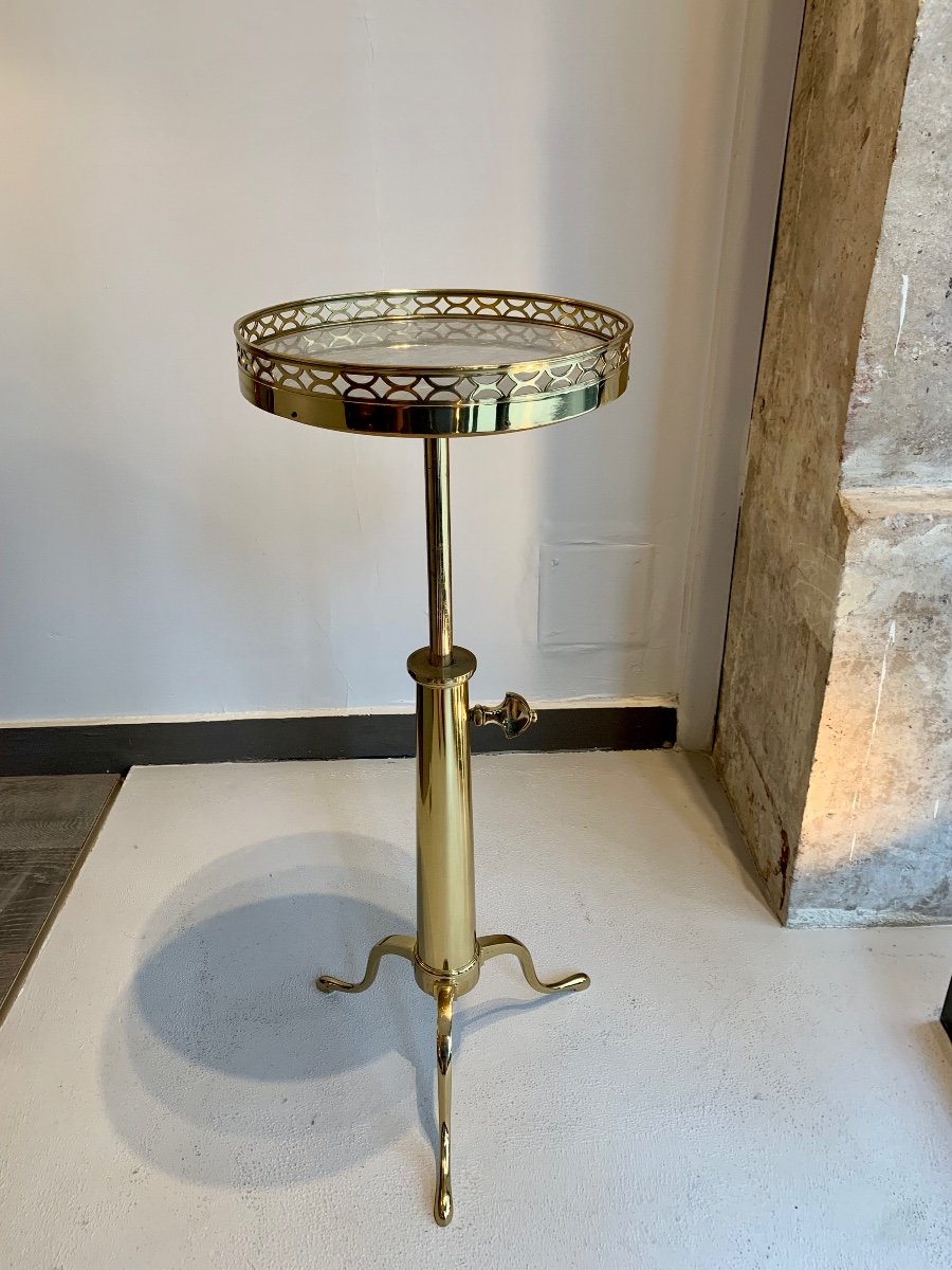 Toulouse House Telescopic Pedestal Table.-photo-1