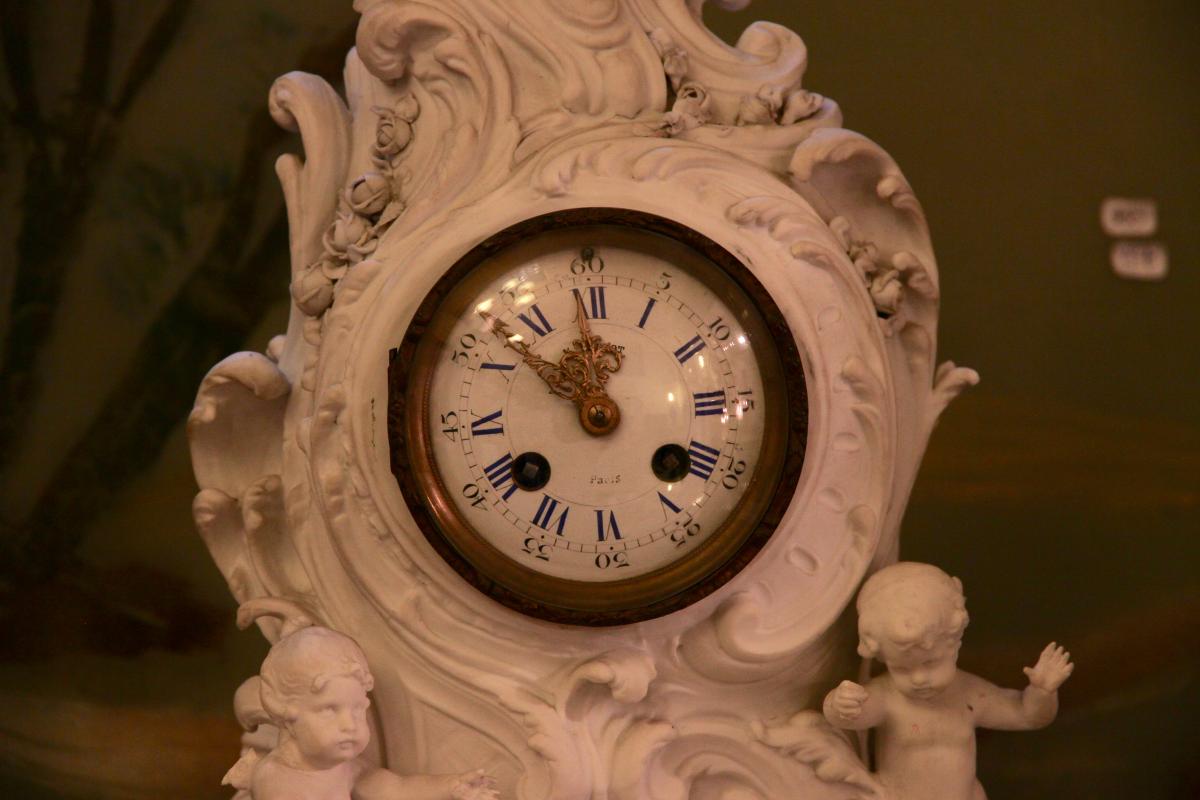 Pendule De Cheminée En Biscuit D’époque 1900-photo-2