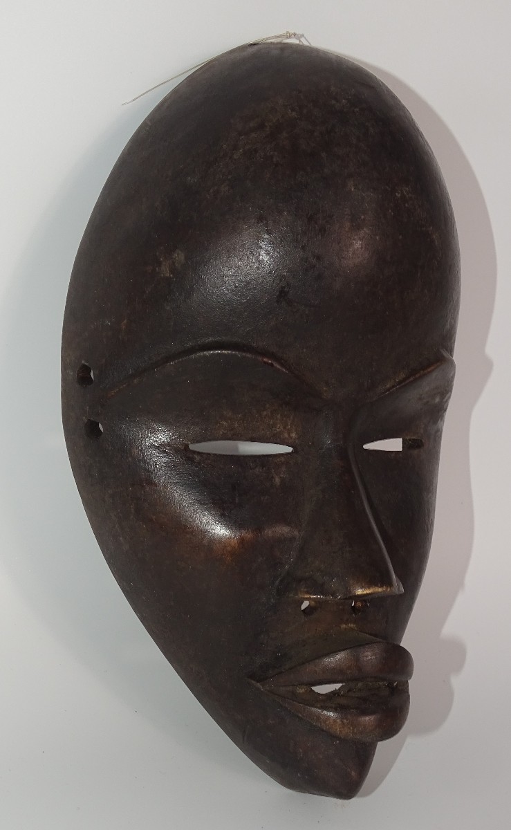Masque Dan - Bois à Patine Noire - Côte d'Ivoire, Collection Du Docteur Jean Redor.