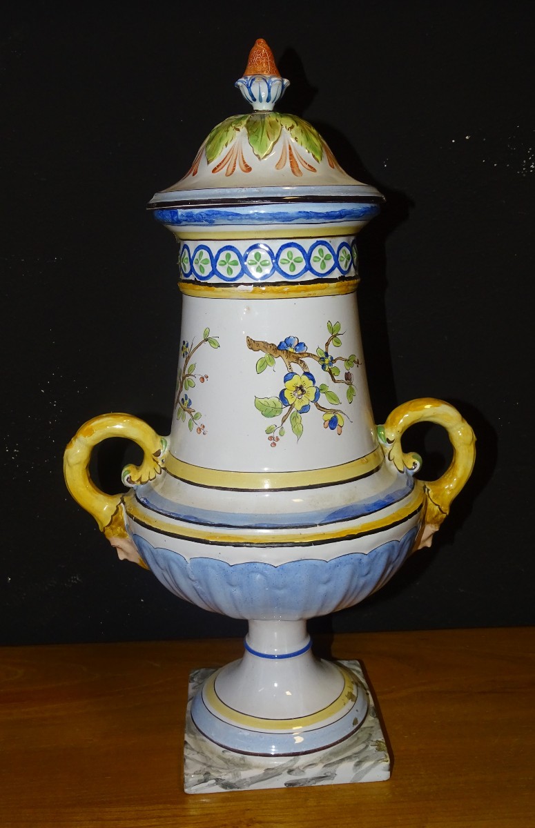 Pot Couvert De La Faiencerie De Saint Clèment