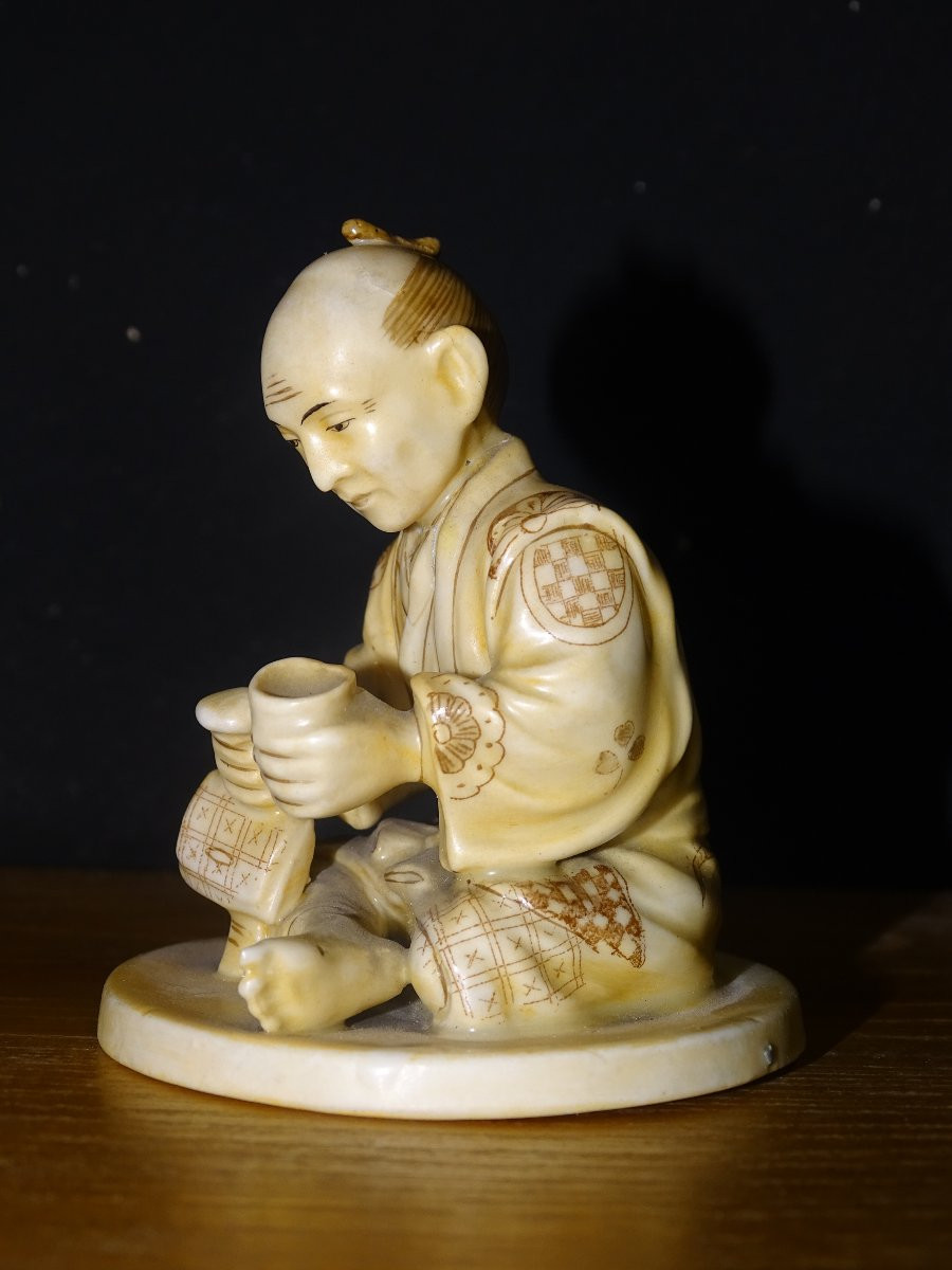 OKIMONO EN PORCELAINE BLANCHE JAPON-photo-2