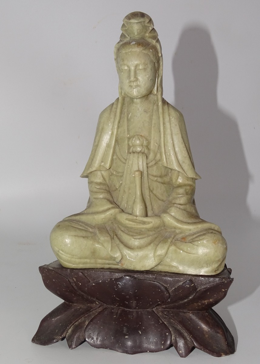 Guan Yin En Pierre Dure, Chine