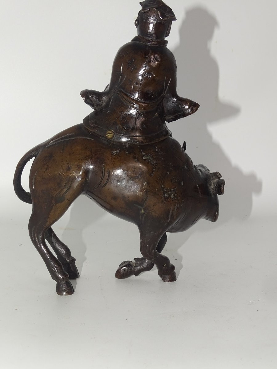 sage sur buffle en bronze du XIXème, vietnam ou japon-photo-4