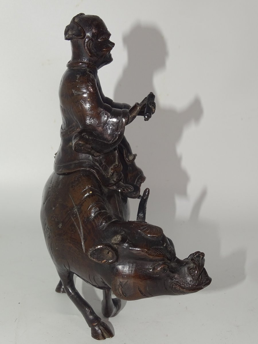 sage sur buffle en bronze du XIXème, vietnam ou japon-photo-2
