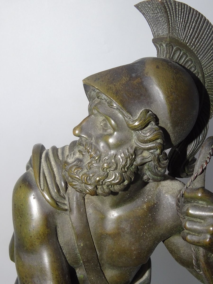grande pendule en marbre et bronze a décor de guerrier romain époque XIXème-photo-8