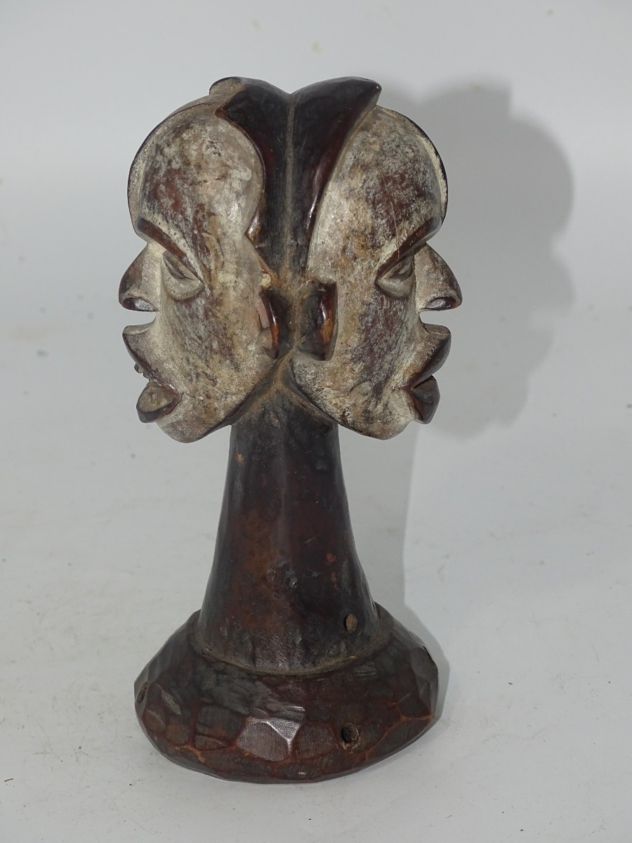 cimier a double visages idoma du nigéria, Collection Du Docteur Jean Redor.