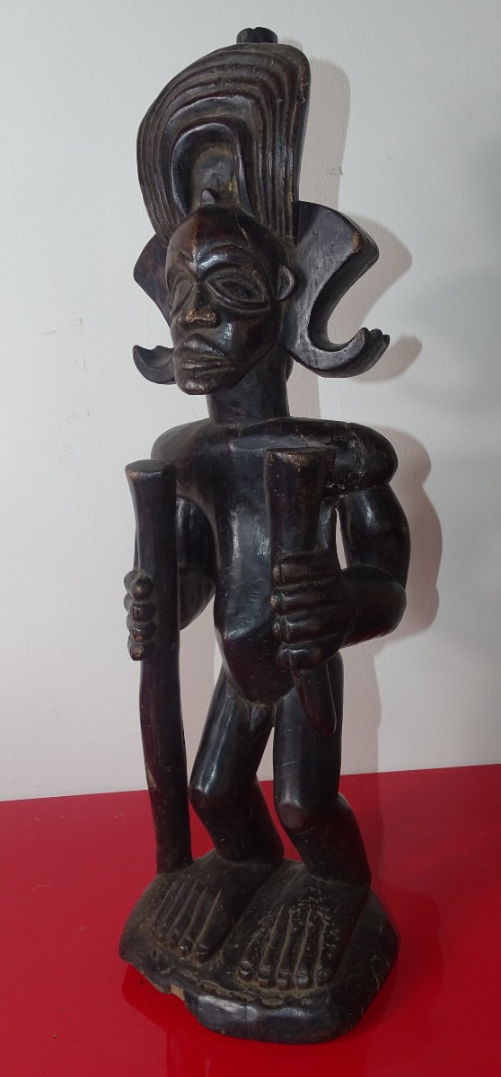 Chief Statue - Chokwe / Tshokwe, Collection Of Doctor Jean Redor.