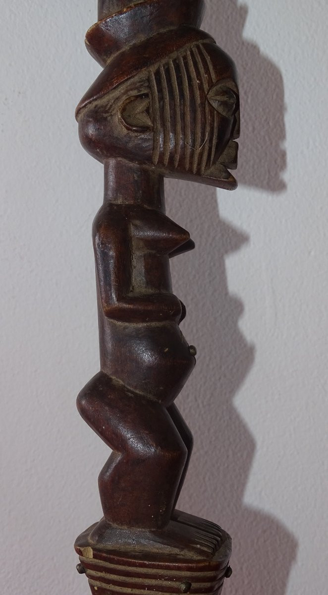 hache de cérémonie ou monnaie songyé, Collection Du Docteur Jean Redor.-photo-1