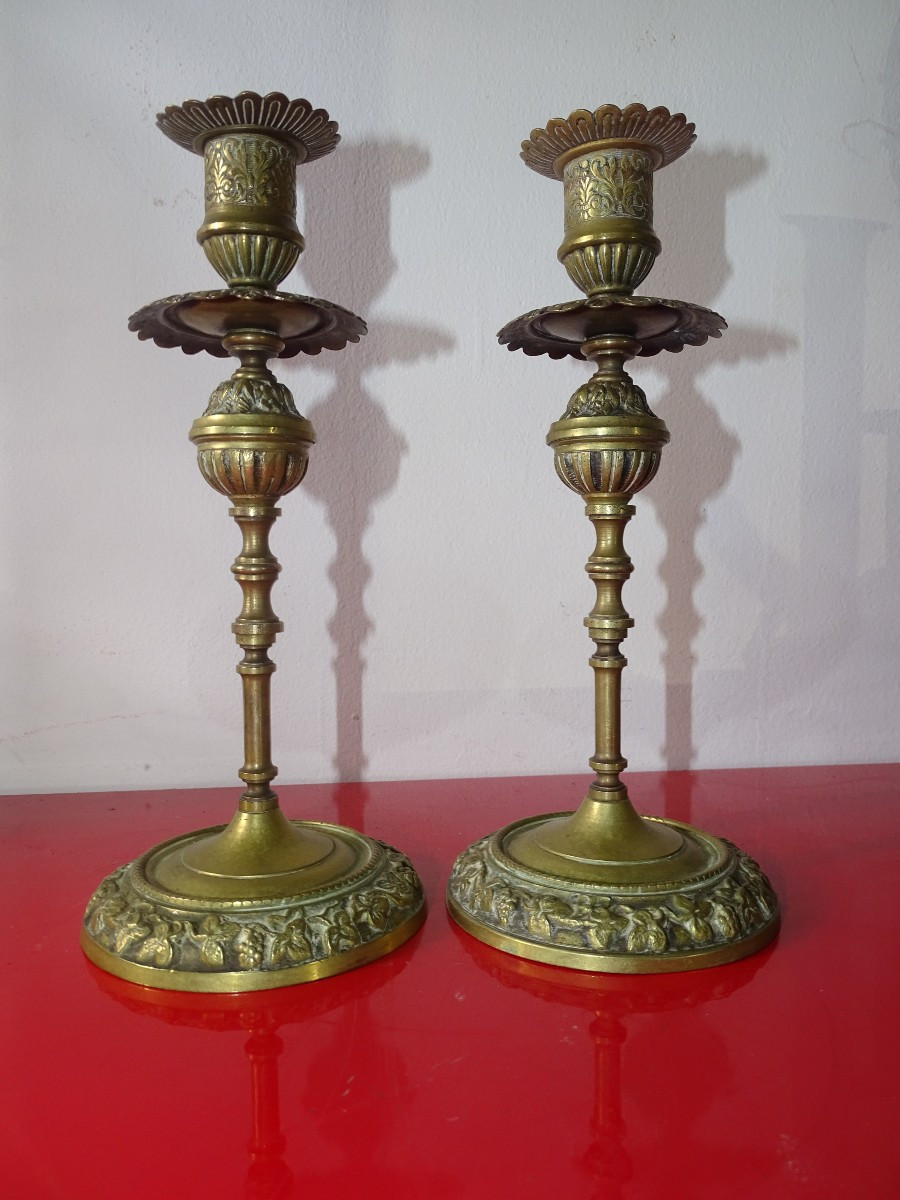 Paire de bougeoirs napolèon III du XIXème en bronze laiton
