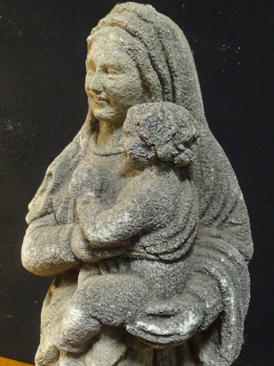 Statue Of The Virgin And Child, 18th-century Stone Sculpture-photo-2