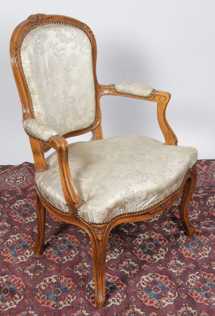 Pair Of Louis XV Period Cabriolet Armchairs, 18th Century-photo-2