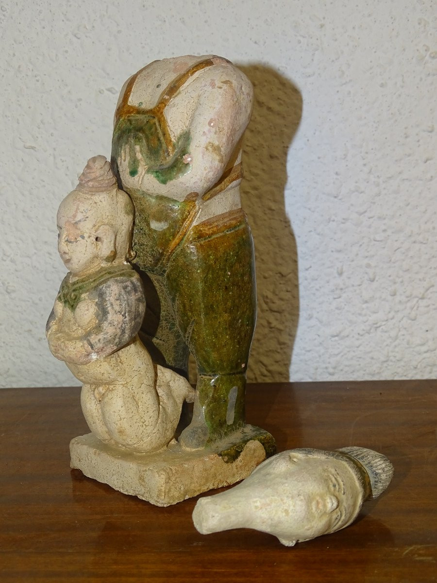 Tang Dynasty, Farmer And Her Child, Rare Glazed Terracotta-photo-1