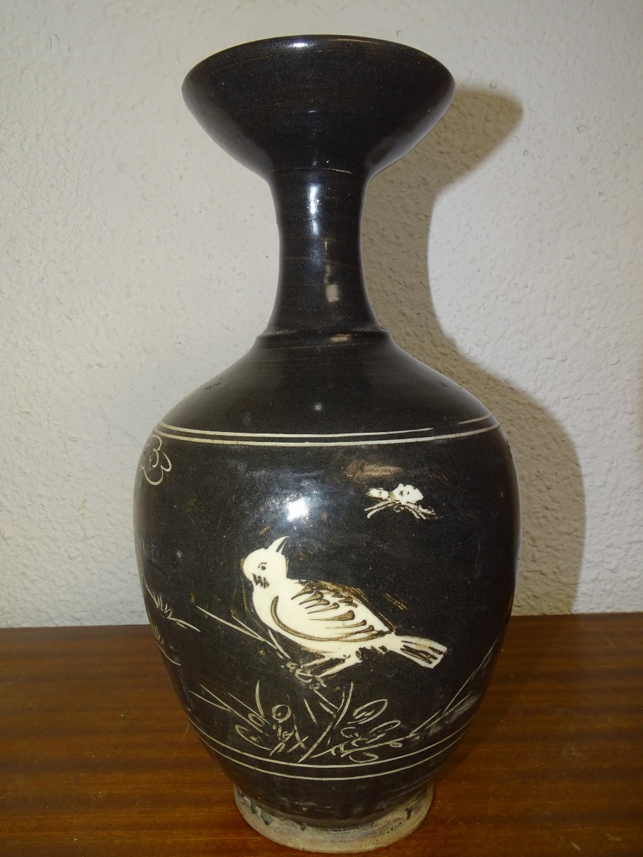 Vase sculpté Ji Zhou Yao de la dynastie Song  Xème