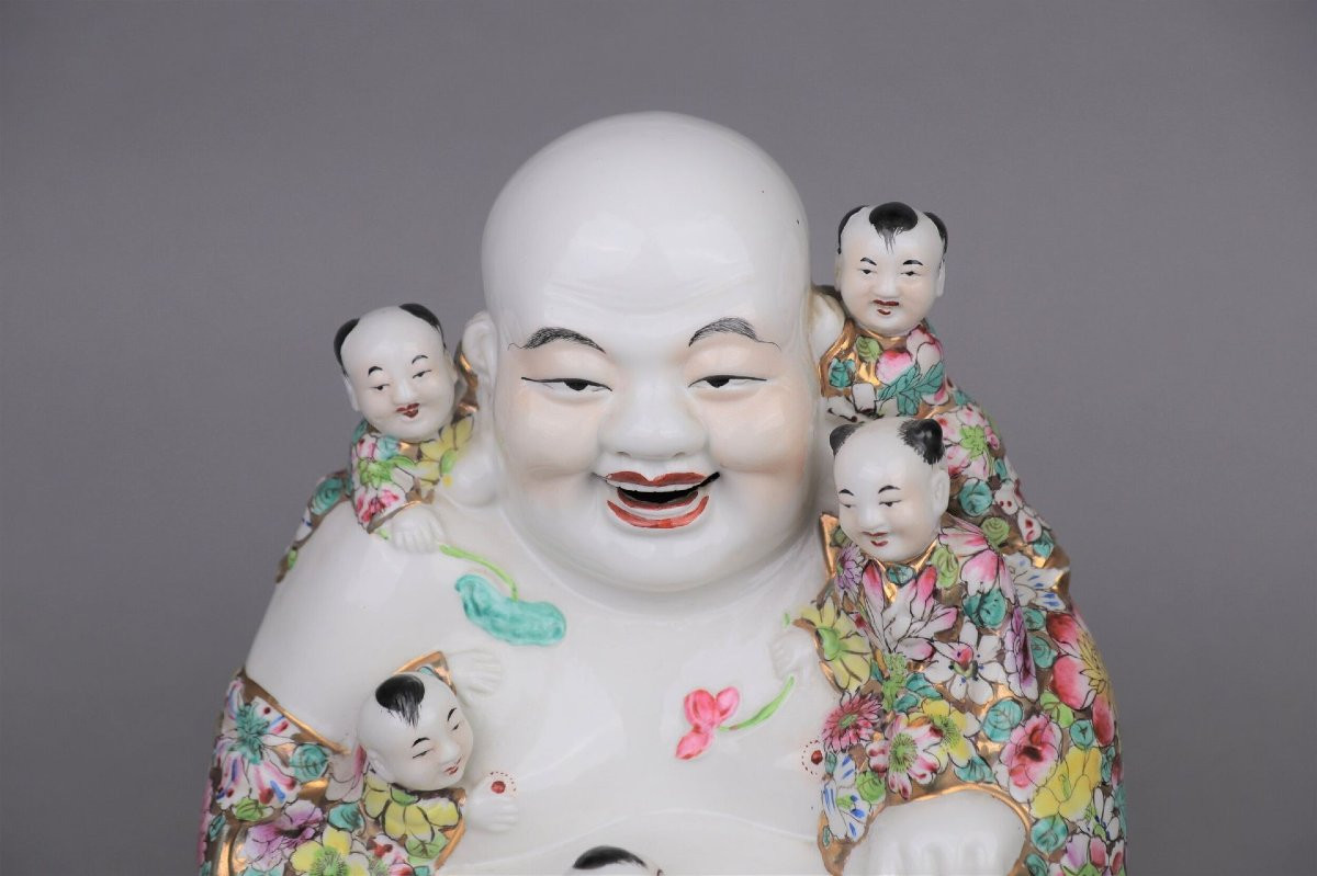 Bouddha Rieur dit Milefo et cinq enfants porcelaine Chine, 30.5 cm-photo-3