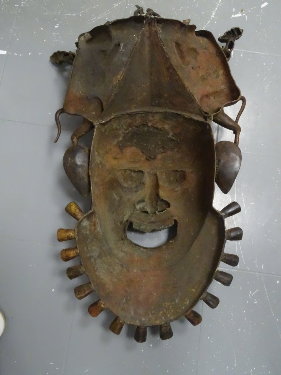 Grand masque Bamoun en bronze, cameroun, 87 cm-photo-8