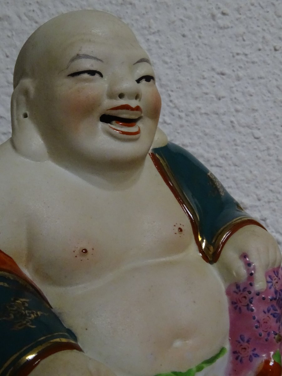 Laughing Buddha, Also Known As Milefo, Signed On The Underside, Chinese Porcelain, 15 Cm-photo-1