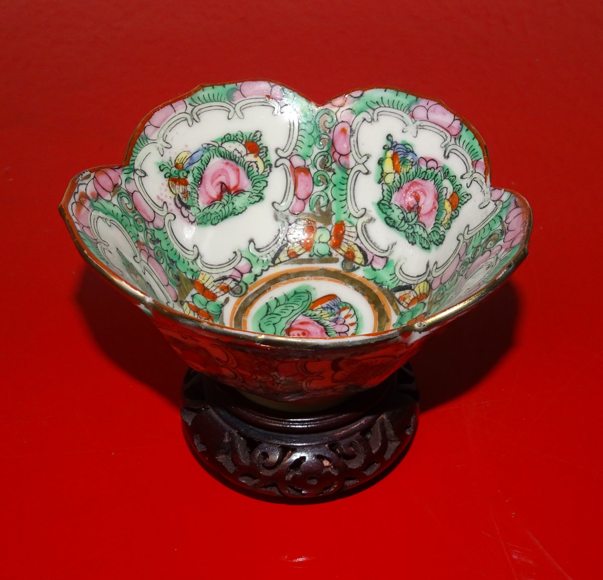 Canton Porcelain Bowl, Known As Famille Rose, Qianlong Emperor -photo-3